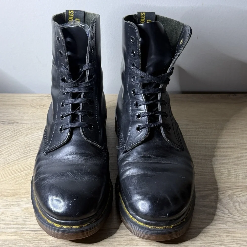 Vtg Dr. Martens 7187 Boots Made In England UK 5 Womens 7 US Black AirWair Grunge